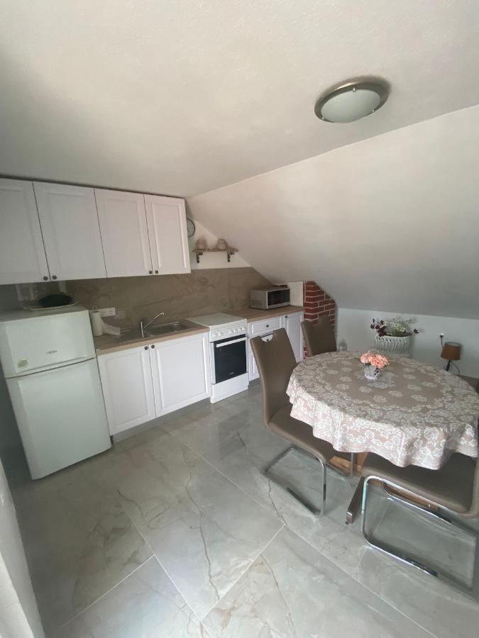 Mate Apartments คาชเตลา ภายนอก รูปภาพ