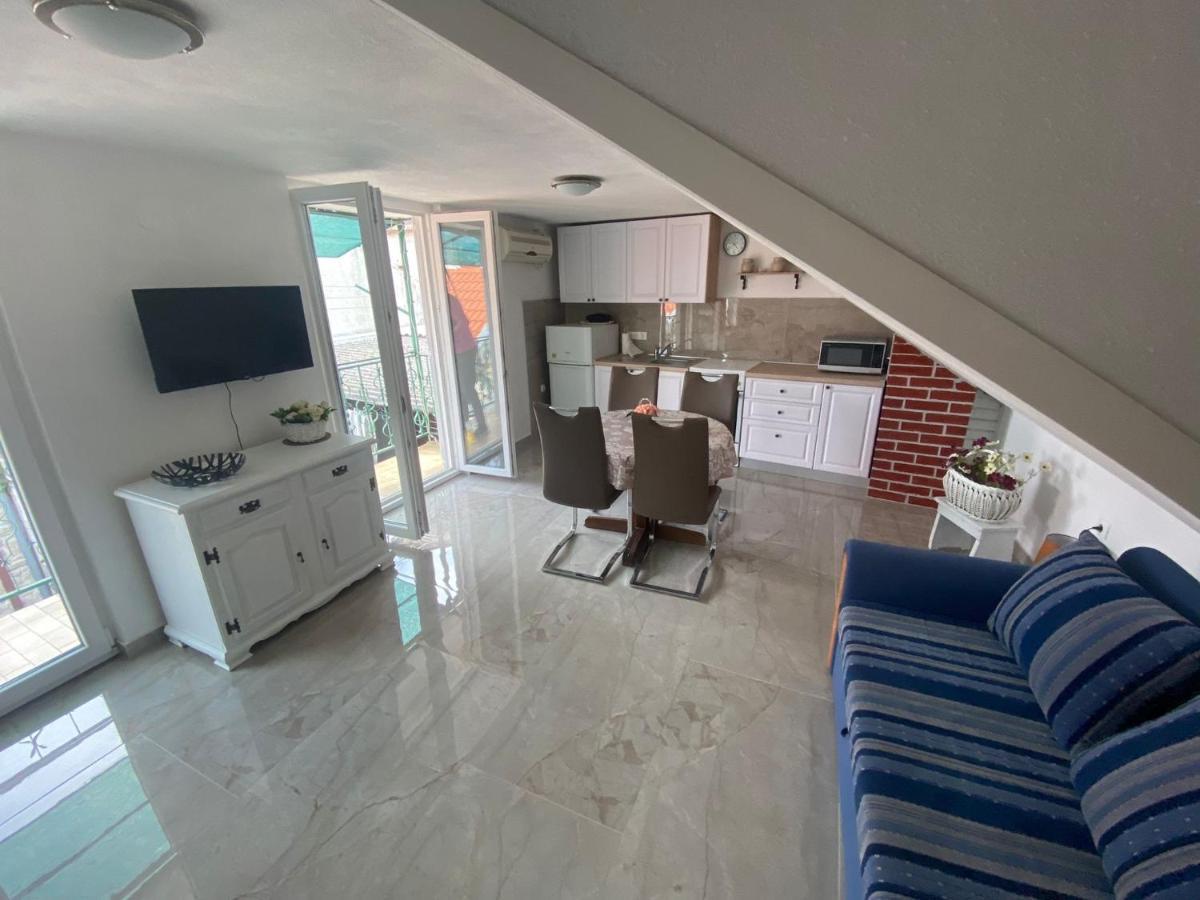 Mate Apartments คาชเตลา ภายนอก รูปภาพ